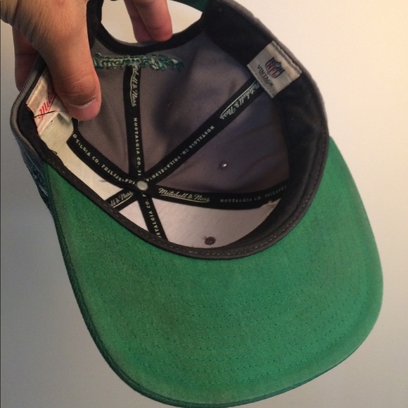 Rare Mitchell and Ness Eagles snapback - Picture 4 of 4